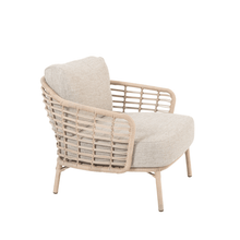 4SO Como Outdoor Lounge Set with Footstool & Finn Teak Tables