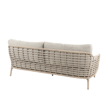 4SO Como Outdoor Lounge Set with Footstool & Finn Teak Tables